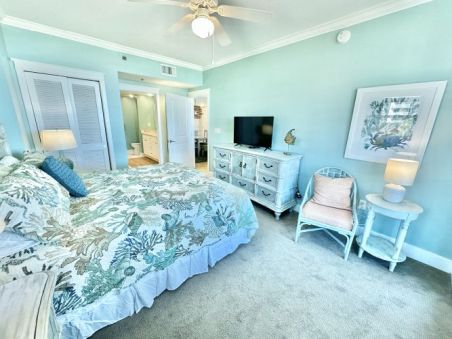 Waterscape A302 Master Bedroom