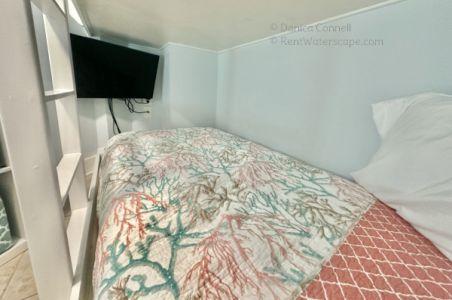 Waterscape A310 Bunkroom
