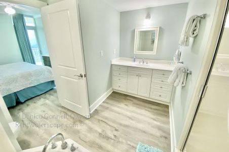 Waterscape A310 Guest Bathroom