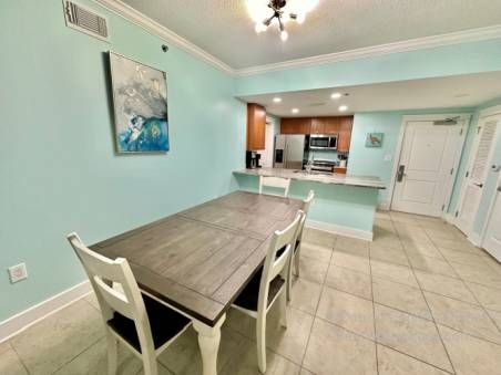 Waterscape A614 Dining Area