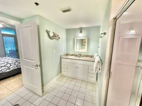 Waterscape A614 Guest Bedroom