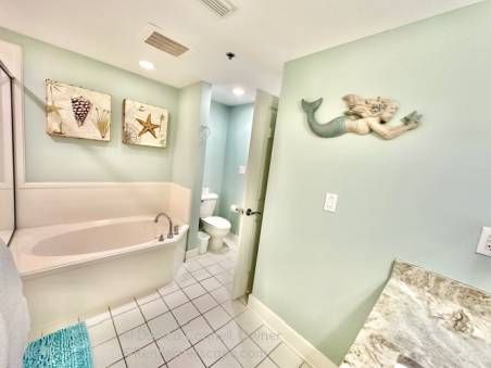 Waterscape A614 Guest Bedroom